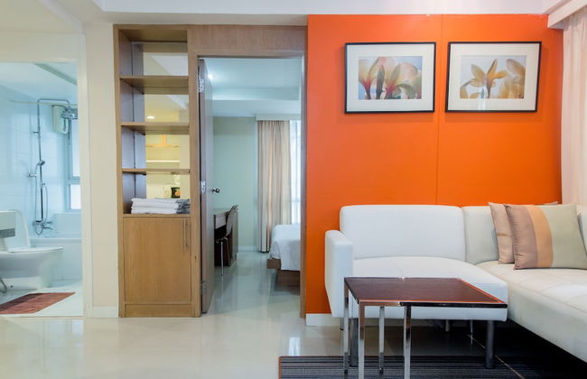 Silom convent garden - Photo 60