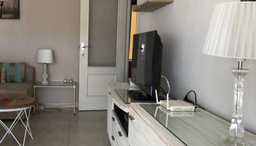 Central Marbella 2nd Line - 1 Bedroom Apartment - A Home from Home - Photo 3