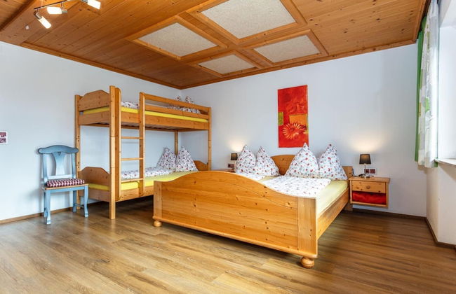 Great Group Holiday Home - Foto 11