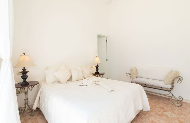 Condo Santuario by Playa Paradise - Photo 6