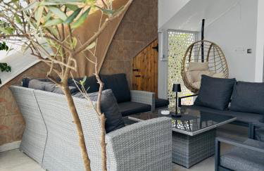 Yanna's Apartments - Foto 9