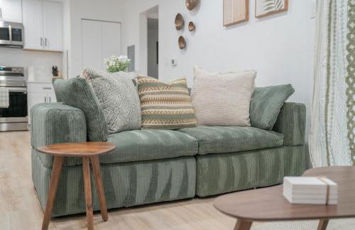 DT DFW Chic Free Parking and Pool In Medical District - Foto 47