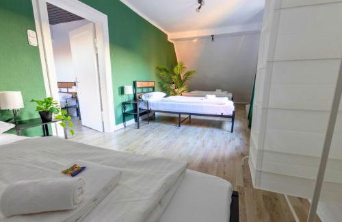 SHINYHOMEZ - Familienfreundliche Ferienwohnung in Geestland am Wattenmeer mit Terrasse, Küche und WLAN - Foto 16