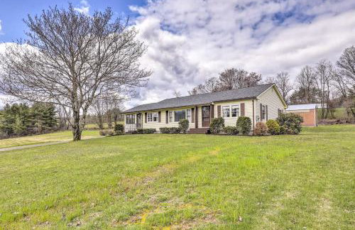 Tasteful Country Home on 5 Acres about 3 Mi to Lake! - Foto 3