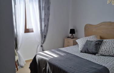 AGRADABLE ADOSADO CON PISCINA - Photo 12