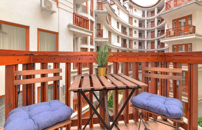 Lord Residence - Photo 45