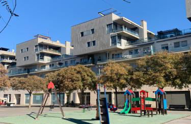 Badalona Beach Apartment - Photo 26