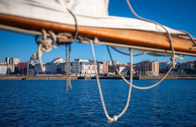 Paseo en barco por La Coruña - Foto 2