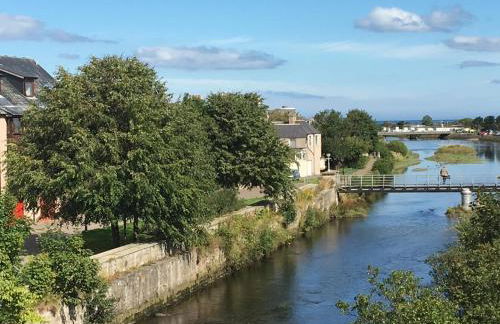 Riverbank Apartments - Foto 21