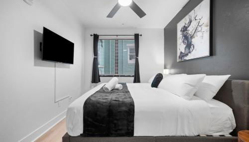 PFR Suites - Highland, 3BR 2BA Shadyside Condo, ADA, 2 Decks and Off-Street Parking - Foto 4