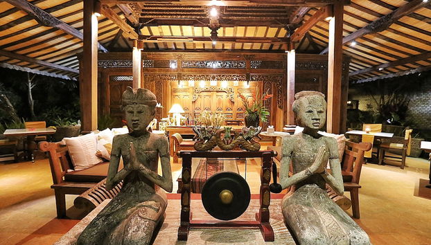 Entrada (vista interior)