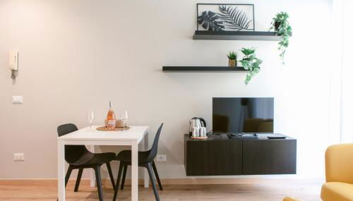 Bari Oberdan Home & Charm - Elegant Apartments - Foto 3