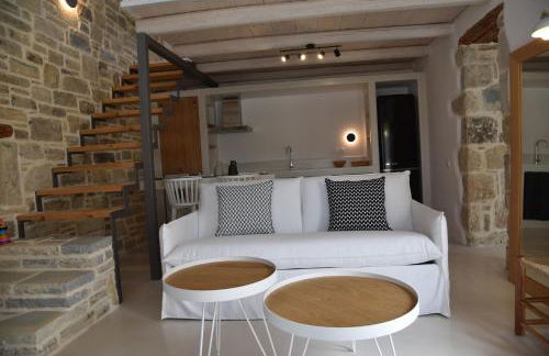 LAINI LUXURY SUITES - Photo 17