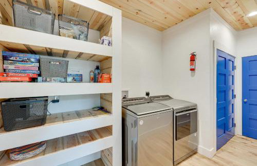 Riverfront Caddo Shack Home with Views and Fire Pit - Foto 26