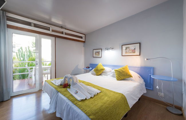 Apartamentos El Paseo - Foto 6