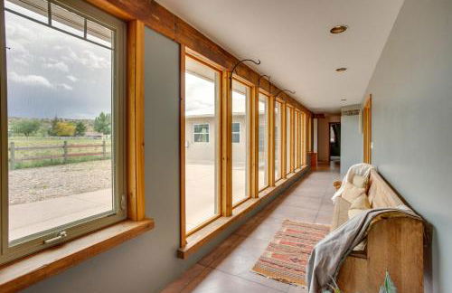 Montrose Family Home with Yard and Fruit Trees! - Foto 32