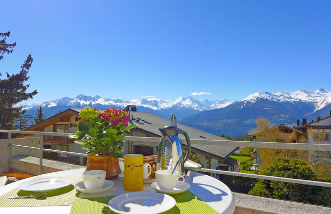 Jeanne D'Arc Apt. E-38 - Foto 1