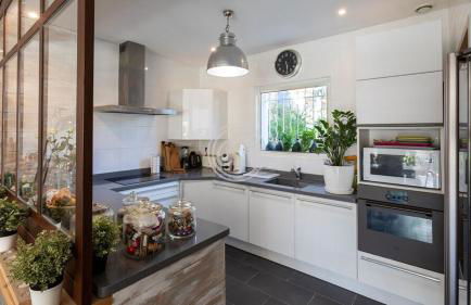 Superbe villa contemporaine PIED DANS L'EAU - Foto 18