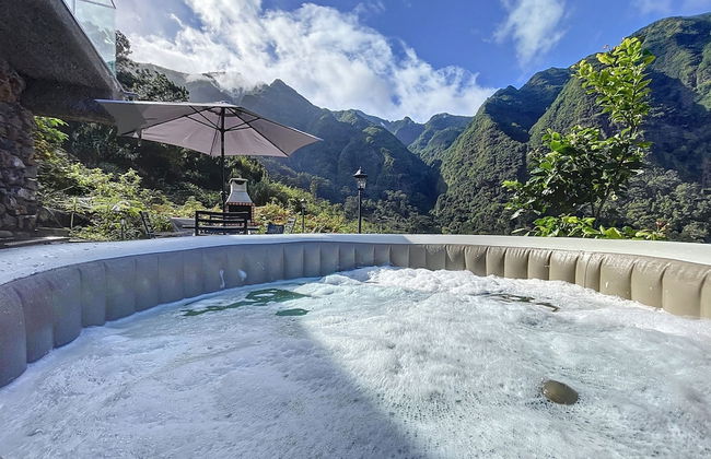 Mystic Mountain by Atlantic Holiday - Foto 1