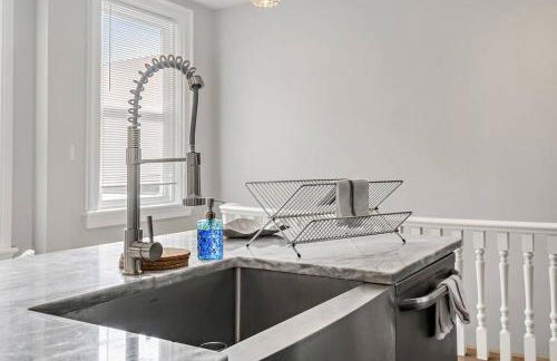 Charming HBG Haven: Cozy 1BR Apt - Foto 11