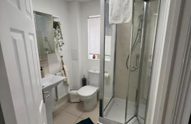 Family Friendly Modern 4BD House - Foto 35