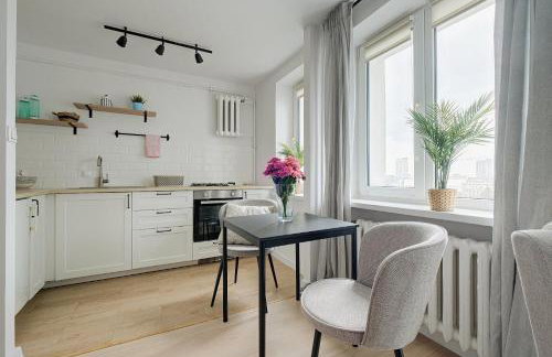 Urban Oasis Private Apartment with Palace of Culture View - Foto 17