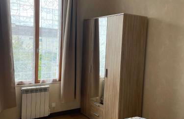 Appartement 35 m2 1er étage 200 m de la mer avec jardin - Photo 12