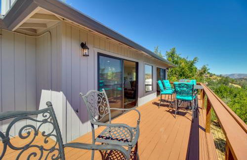 Idyllic Kelseyville Home with 2 Decks and Views! - Foto 28