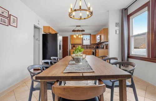 Renovated 6BR 2BA AC home and Game Room - Foto 8