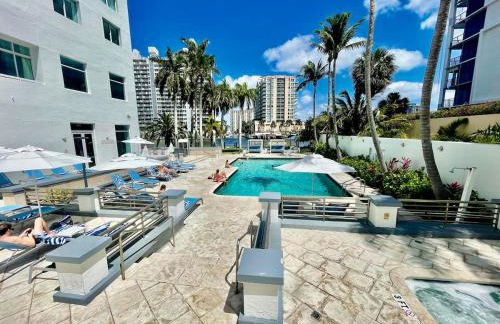 Condo, Breathtaking Water views, King Suite, Hilton Property - Foto 16