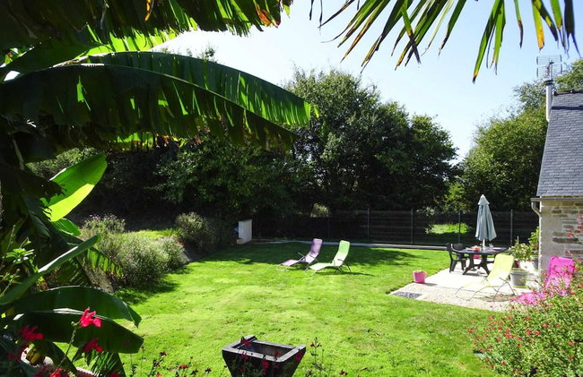 Holiday Home in Guerlesquin Near Lake - Foto 15