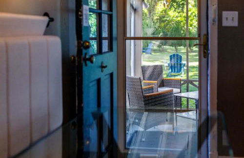 Crane Haven - Boutique-Inspired with Modern Flare - Foto 29