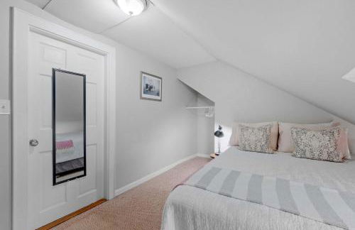 North End Single Family 4 Bed 2 Bath - Foto 39