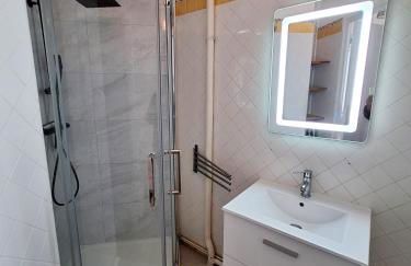 2 Appartements 6 personnes Orléans Centre - Proche gare SNCF - Foto 27