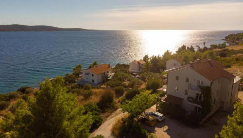 Apartments Ena - Photo 2