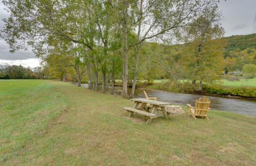Hiawassee Riverfront Cabin 7 Mi to Lake Chatuge! - Foto 37