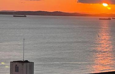 Apartamento vista ao mar com ar - Foto 1