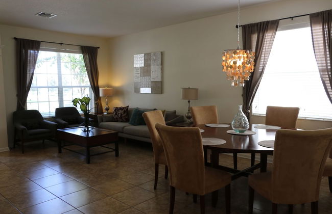 6BR 4BA Home in Windsor Hills by CV-2534 - Foto 23