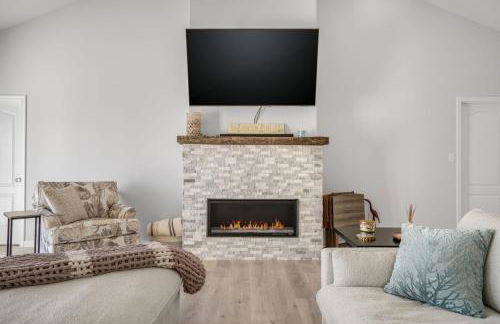 Mulligan Home - Waterfront, boat dock & community pools! - Foto 9