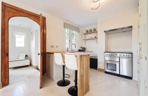 Wimborne Hideaway - Photo 8