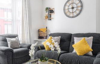 Newly Renovated 4BR House with lots of amenities - Foto 60