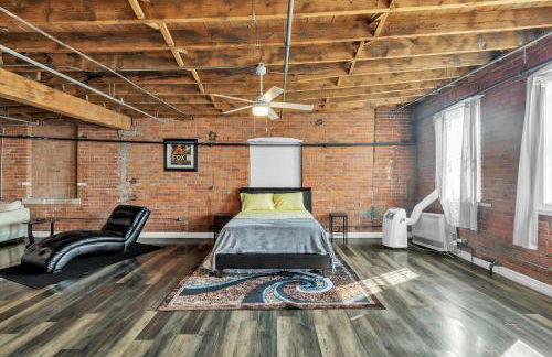 Stylish Chic Retreat At Lafayette Lofts 1 Bedroom Apts by RedAwning - Foto 14