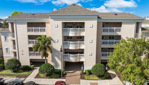 Centre Court Cay - Foto 4