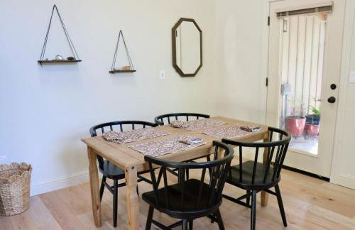 Lux, designer 8-acre retreat with private creek - Foto 61