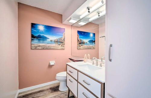 Old Florida Setting with Kayaks and Fishing Poles - Foto 2