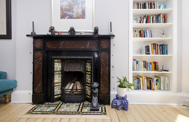 JOIVY Gorgeous 1-Bed Flat With A Shared Garden - Photo 18