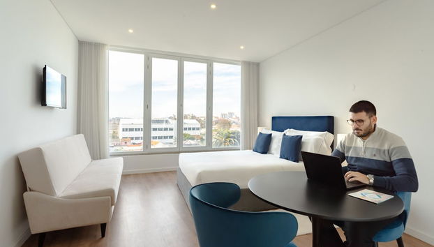 Feel Porto Lapa Collection Flat 1 1 - Foto 3, Habitación