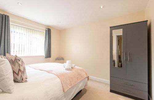 Apartment 5 - Photo 16