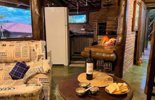 Casa de Hospedes Chalé Rustico com Banheira e Piscina Privativa a 1h de SP Espaço Totalmente Privativo - Foto 50