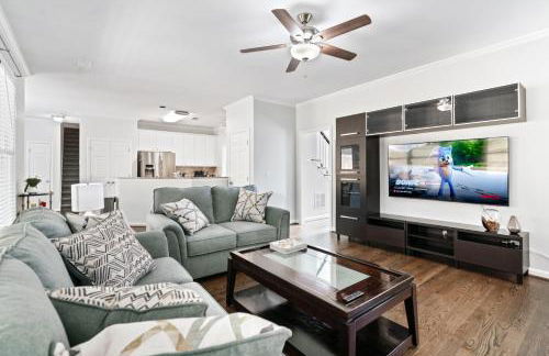 Relaxing home close Six Flag 21 miles to airport - Foto 6